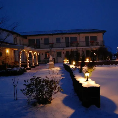 Apartmenthaus-wattwurm *